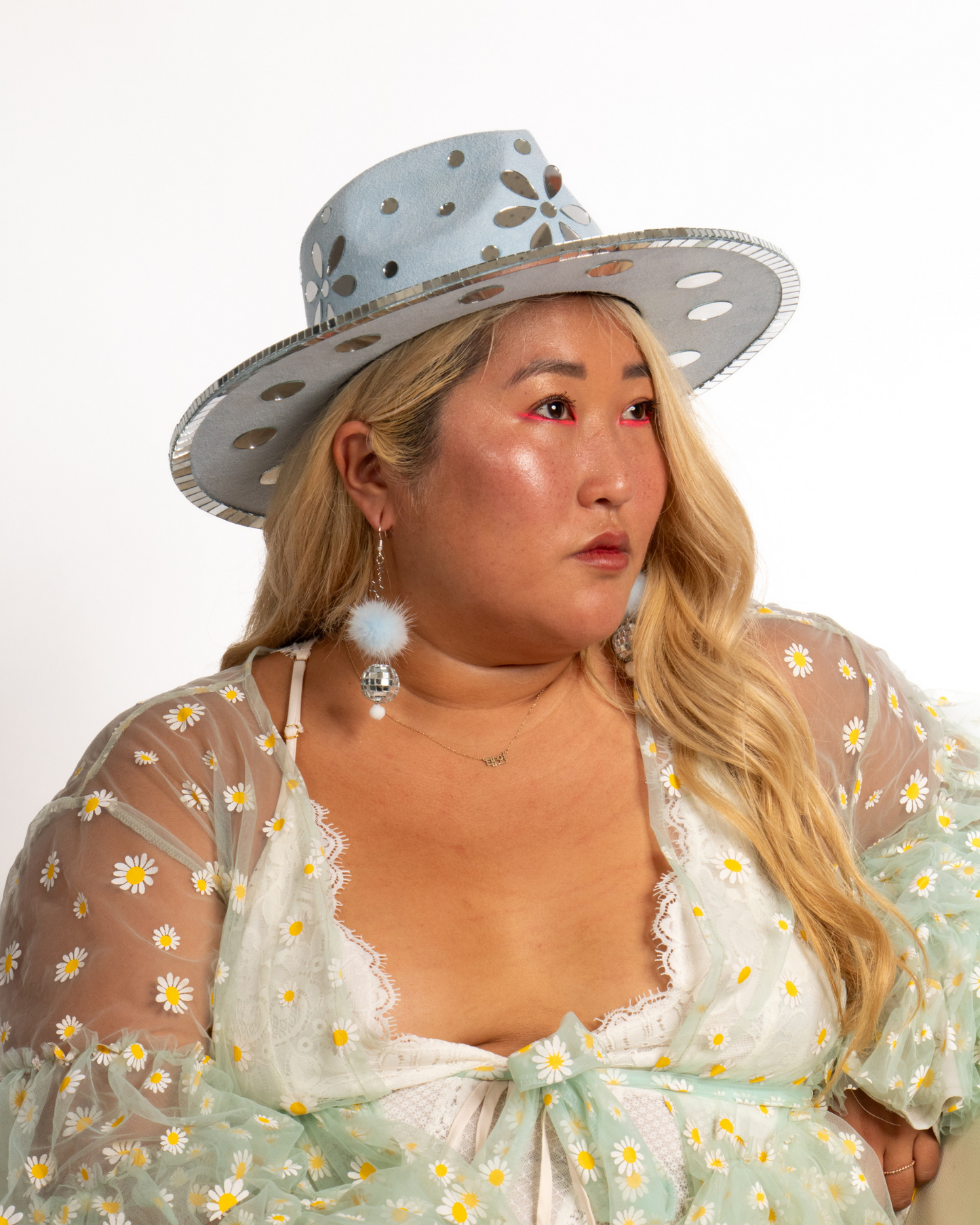 Flower-Power Disco Hat