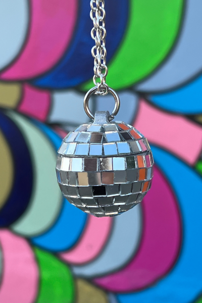 Buy Shining Mirrorball Necklace // Silver Chain // Sparkly Disco Ball  Necklace // Gift // Concert Jewelry Online in India - Etsy